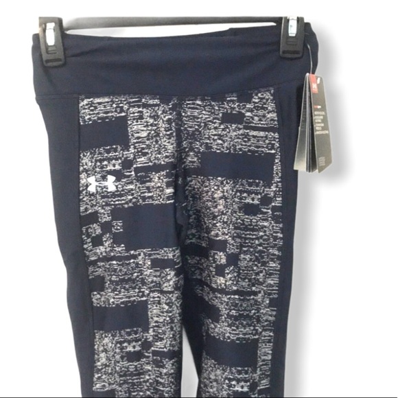 NWT Under Armour Glow Reflective Leggings - Picture 2 of 9
